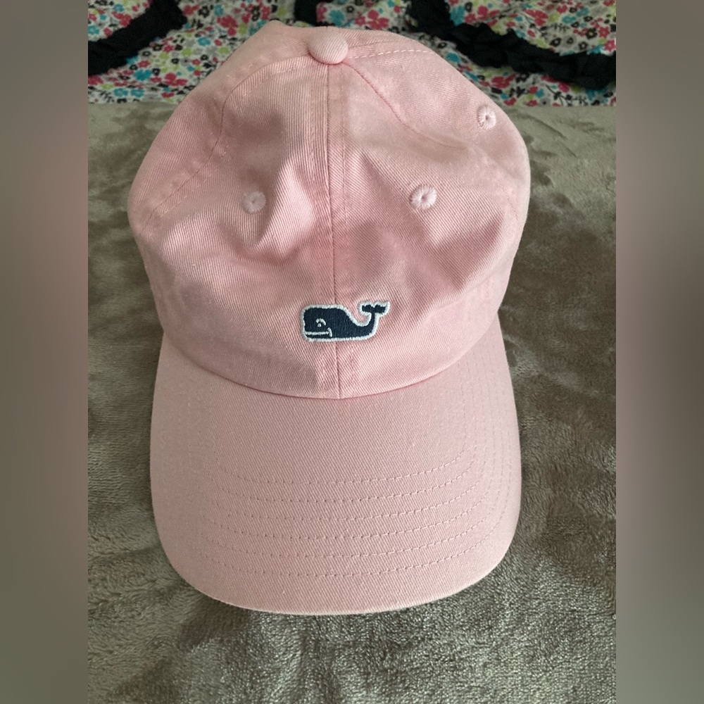 Vineyard Vines baseball hat!